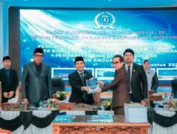 Rapat Paripurna ke-17 DPRD Bontang Bahas Perubahan APBD 2024