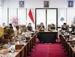 Komisi A DPRD Bontang Gelar Pertemuan dengan OPD Mitra Kerja