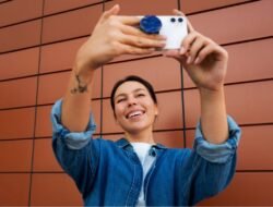 Antara Nyata dan Konten: Kehidupan di Luar Filter dan Caption